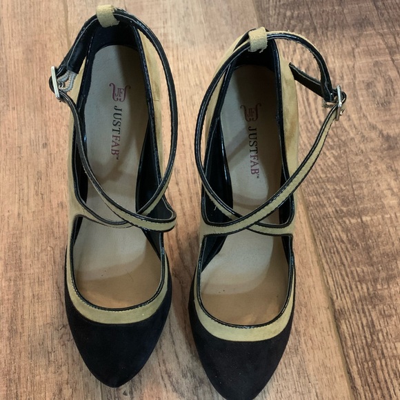 Two-tones pumps - Picture 2 of 3